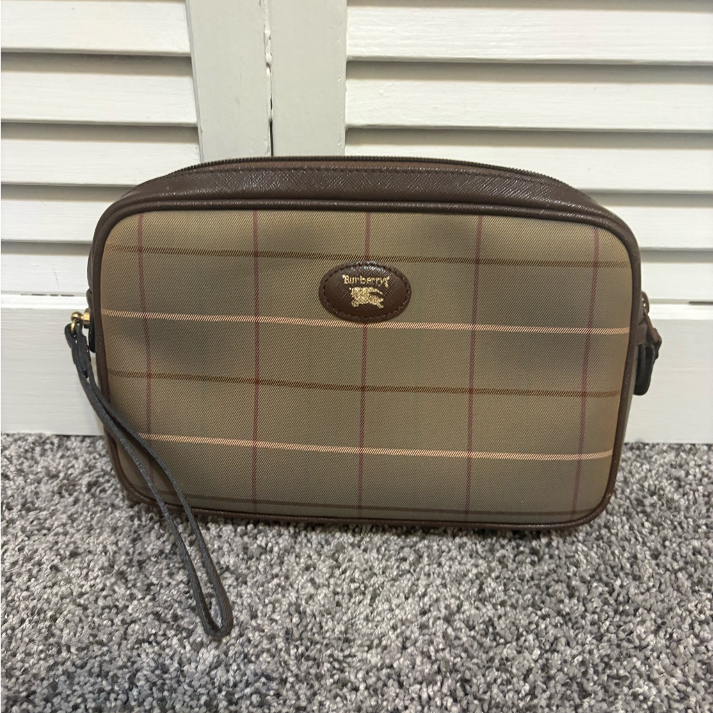 Vintage Burberrys Brown Plaid Wristlet Clutch/Cosmetic Bag